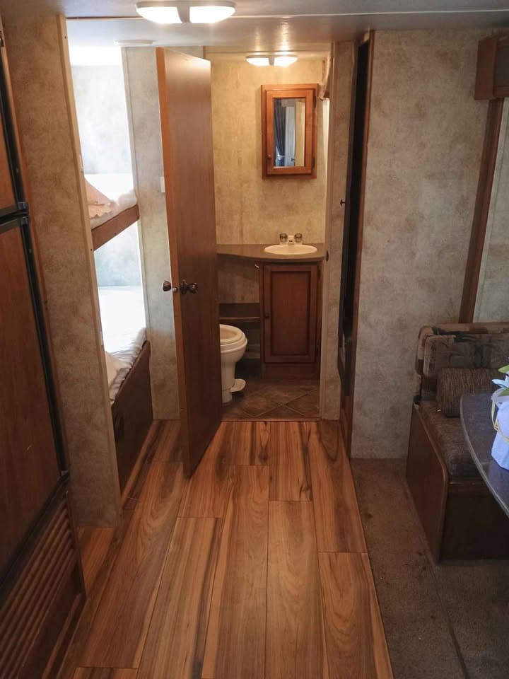 2019 Keystone Passport Grand Touring for rent at Village Lane RV Park, photo 9